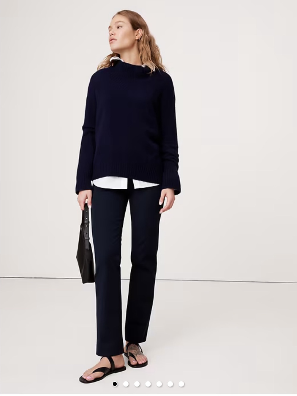 Banana Republic MID-RISE STRAIGHT SLOAN PANT in Navy Blue
